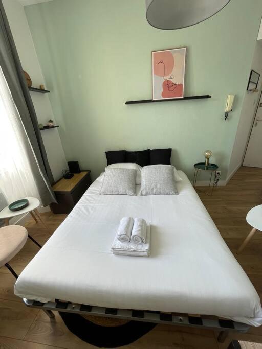 Le Studio 37 - Coeur De Rennes - Proche Gare Apartment Bagian luar foto